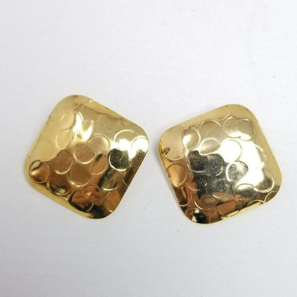 Vintage Gold Tone Square Shape Stud Earrings, Textured Hammered Finished, 80s - Picture 6 of 6